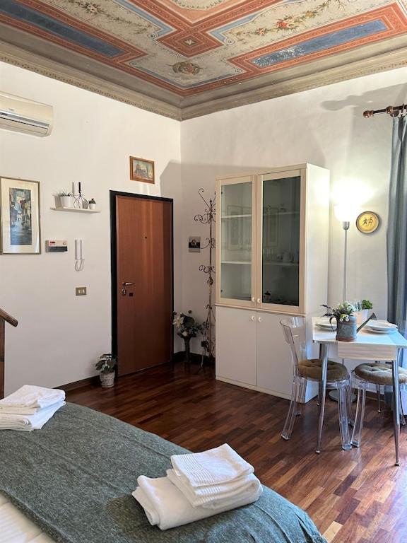 Romantic Nest Florence Studio Экстерьер фото